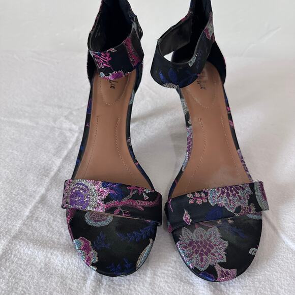 Style & Co. Women's Paycee Dress Shoes Sandals Floral Embroidery Size 10 M NWOT - Picture 1 of 6